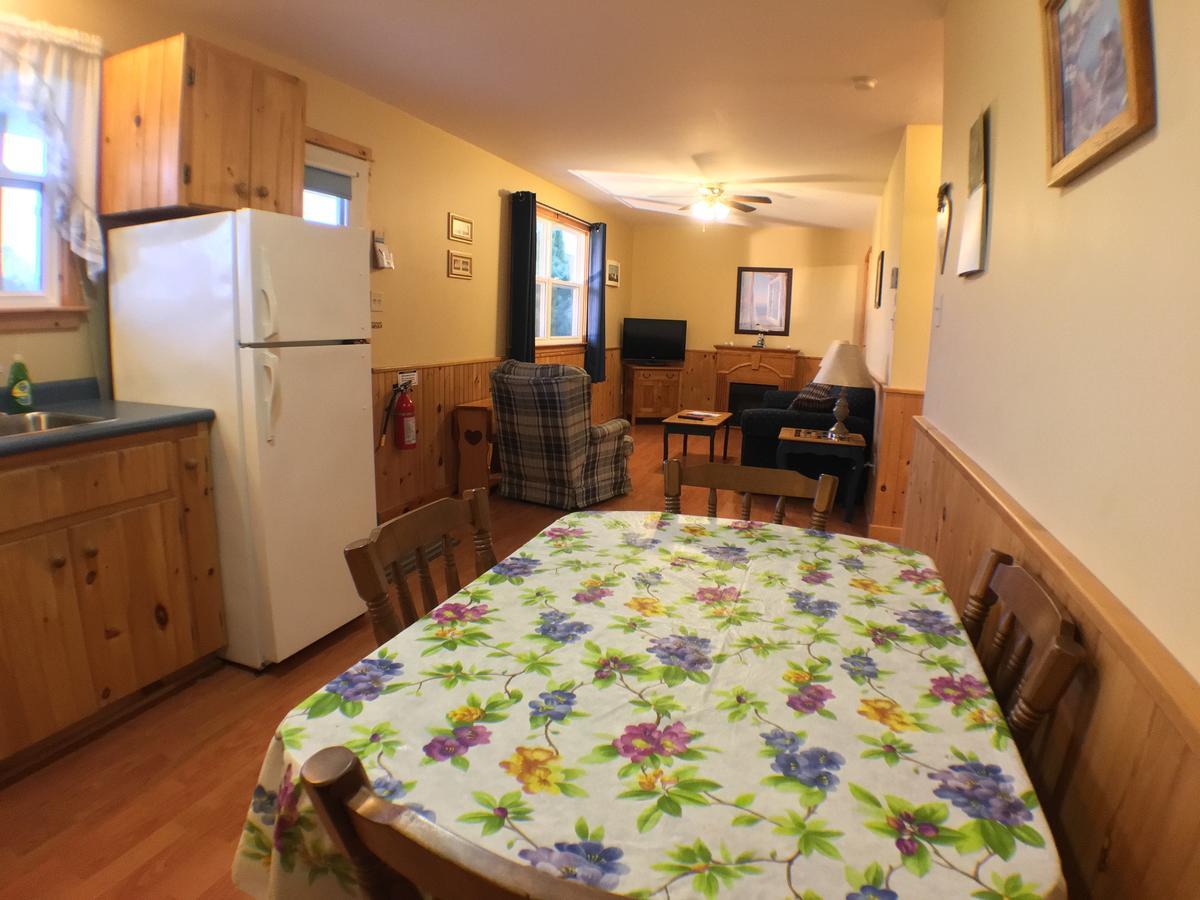 Upper Clements Cottages & Rv Park Annapolis Royal Exterior photo